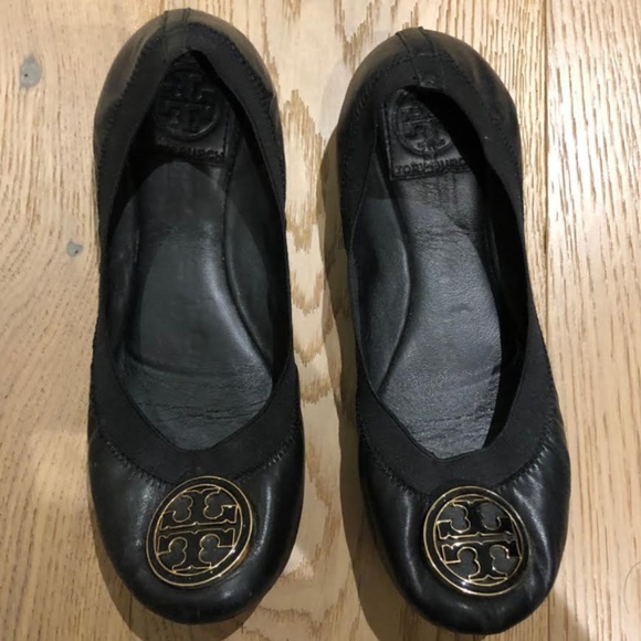 Tory Burch Shoes - Tory Burch Flats Ballet Caroline Leather Elastic